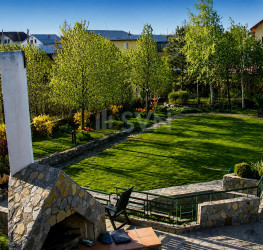 Casa, 8 camere, 335 mp Ilfov/Balotesti