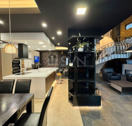 Casa, 8 camere, 380 mp Bucuresti/Colentina