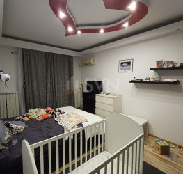 Casa, 8 camere, 430 mp Bucuresti/Piata Alba Iulia