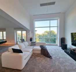 Casa, 8 camere, 446 mp Constanta/Faleza Nord