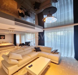 Casa, 8 camere, 446 mp Constanta/Faleza Nord