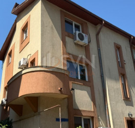 Casa, 8 rooms, 210 mp Bucuresti/Unirii