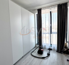 Casa, 8 rooms, 225 mp Bucuresti/Titan