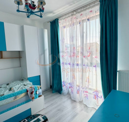Casa, 8 rooms, 225 mp Bucuresti/Titan