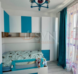 Casa, 8 rooms, 225 mp Bucuresti/Titan