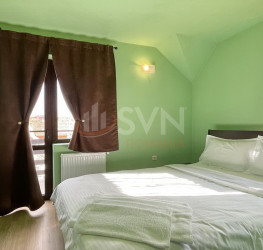 Casa, 8 rooms, 250 mp Brasov/Centru