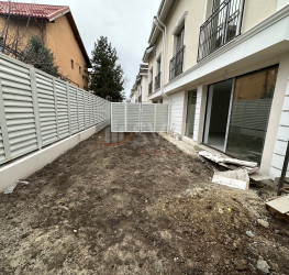 Casa, 8 rooms, 250 mp Bucuresti/Pipera