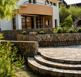 Casa, 8 rooms, 335 mp Ilfov/Balotesti