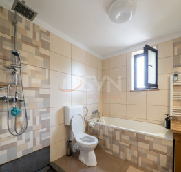 Casa, 8 rooms, 386.59 mp Bucuresti/Aparatorii Patriei