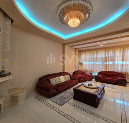Casa, 8 rooms, 394 mp Bucuresti/Piata Alba Iulia