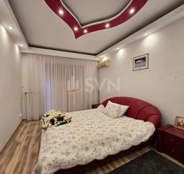 Casa, 8 rooms, 394 mp Bucuresti/Piata Alba Iulia