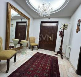 Casa, 8 rooms, 500 mp Bucuresti/Pipera