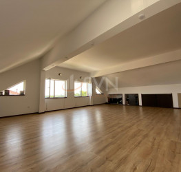 Casa, 8 rooms, 502.04 mp Ilfov/Caciulati