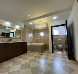 Casa, 8 rooms, 502.04 mp Ilfov/Caciulati