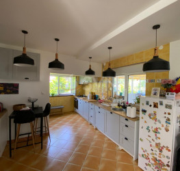 Casa, 8 rooms, 502.04 mp Ilfov/Caciulati