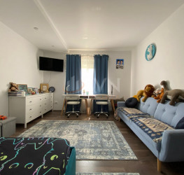 Casa, 8 rooms, 502.04 mp Ilfov/Caciulati