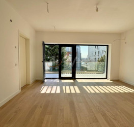 Casa, 8 rooms, 510 mp Bucuresti/Herastrau