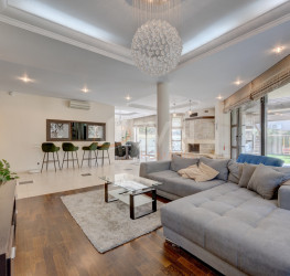 Casa, 8 rooms, 525 mp Bucuresti/Pipera