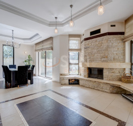 Casa, 8 rooms, 525 mp Bucuresti/Pipera