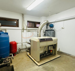 Casa, 8 rooms, 558.04 mp Ilfov/Corbeanca