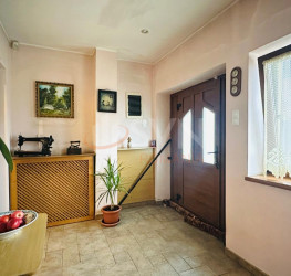 Casa, 8 rooms, 558.04 mp Ilfov/Corbeanca