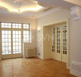 Casa, 8 rooms, 650 mp Bucuresti/Armeneasca