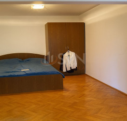 Casa, 9 camere, 264 mp Bucuresti/Baneasa