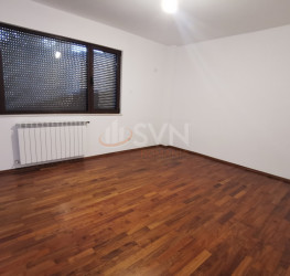 Casa, 9 camere, 320 mp Bucuresti/Calea Victoriei