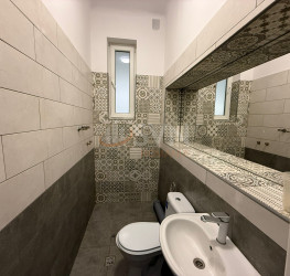 Casa, 9 camere, 344 mp Bucuresti/Eminescu