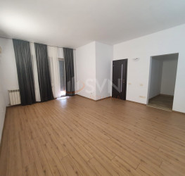 Casa, 9 camere, 380 mp Bucuresti/Parcul Circului