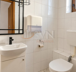 Casa, 9 camere, 430 mp Bucuresti/Aviatiei