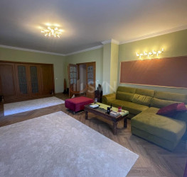 Casa, 9 camere, 656.63 mp Bucuresti/Cotroceni