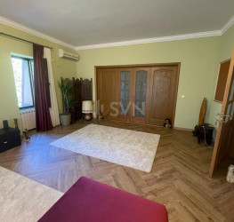 Casa, 9 camere, 656.63 mp Bucuresti/Cotroceni