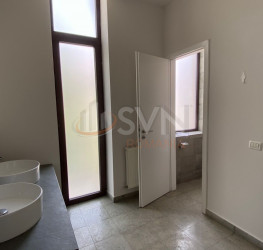 Casa, 9 camere, 820 mp Bucuresti/Armeneasca