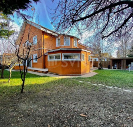 Casa, 9 rooms, 200 mp Bucuresti/Pipera