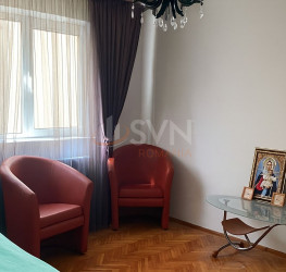 Casa, 9 rooms, 264 mp Bucuresti/Baneasa