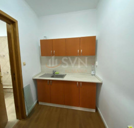 Casa, 9 rooms, 275 mp Bucuresti/Banu Manta