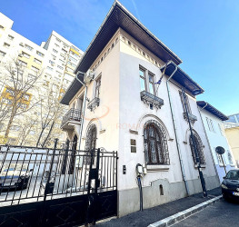 Casa, 9 rooms, 280 mp Bucuresti/Capitale