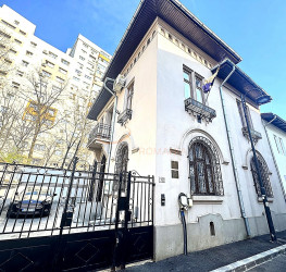 Casa, 9 rooms, 280 mp Bucuresti/Capitale