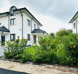 Casa, 9 rooms, 298.06 mp Ilfov/Corbeanca