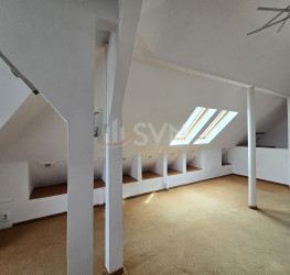 Casa, 9 rooms, 320 mp Bucuresti/Dacia