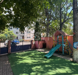 Casa, 9 rooms, 325 mp Bucuresti/Timpuri Noi