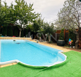 Casa, 9 rooms, 330 mp Ilfov/Corbeanca