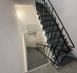 Casa, 9 rooms, 344 mp Bucuresti/Eminescu