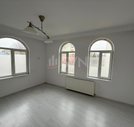 Casa, 9 rooms, 344 mp Bucuresti/Eminescu