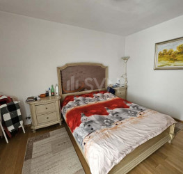 Casa, 9 rooms, 360 mp Brasov/Centru