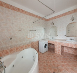 Casa, 9 rooms, 380 mp Bucuresti/Parcul Circului