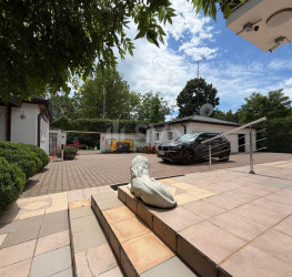 Casa, 9 rooms, 398 mp Ilfov/Otopeni