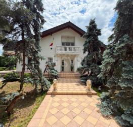 Casa, 9 rooms, 398 mp Ilfov/Otopeni