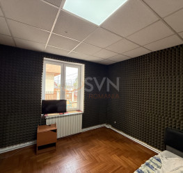 Casa, 9 rooms, 437 mp Bucuresti/Bucurestii Noi